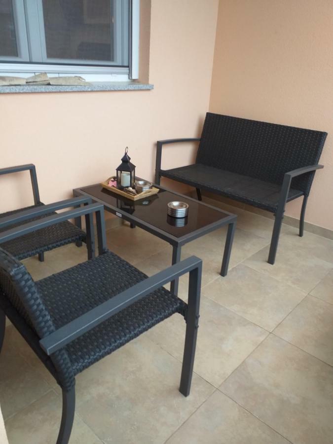 Apartman Leanton Pula Buitenkant foto